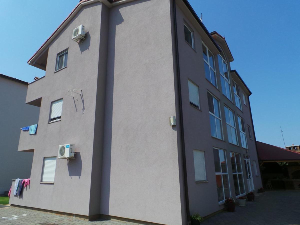 Apartments In Peroj/Istrien 34288 Kültér fotó